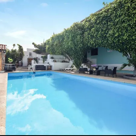 Reina Del Atlantico By Rivero 别墅