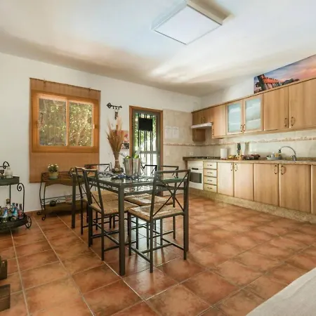 Reina Del Atlantico By Rivero