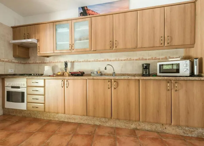 Reina Del Atlantico By Rivero Villa